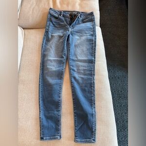 American Eagle Outfitters Blue Super Stretch Jegging
